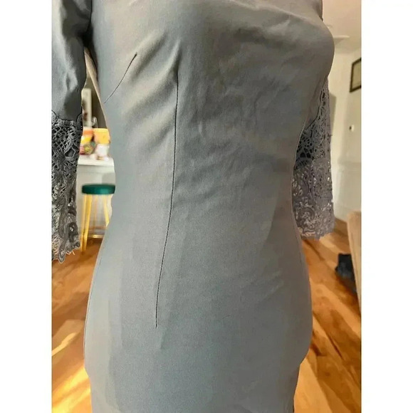 Lulus dress baby blue fitted with crocheted lace detail size large - Picture 5 of 10